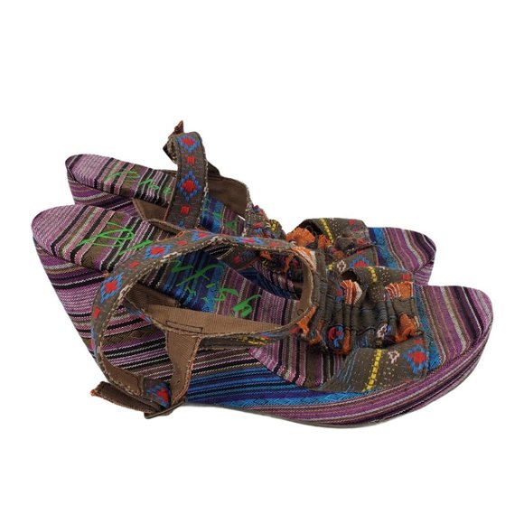 Blowfish Multi Color Canvas Bohemian Wedge Sandals - Picture 9 of 12